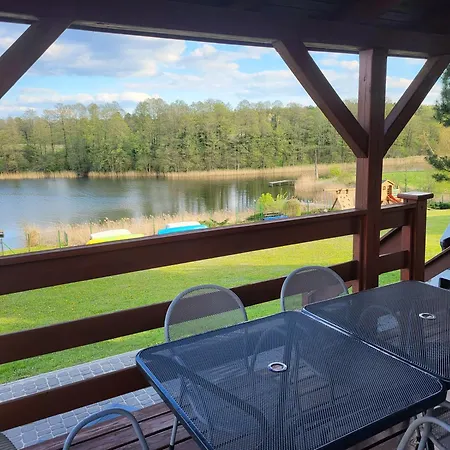 Dom Nad Jeziorem Orzyskim * Skomack Wielki