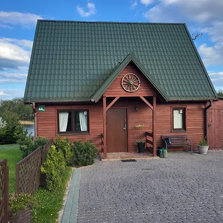 Dom Nad Jeziorem Orzyskim *