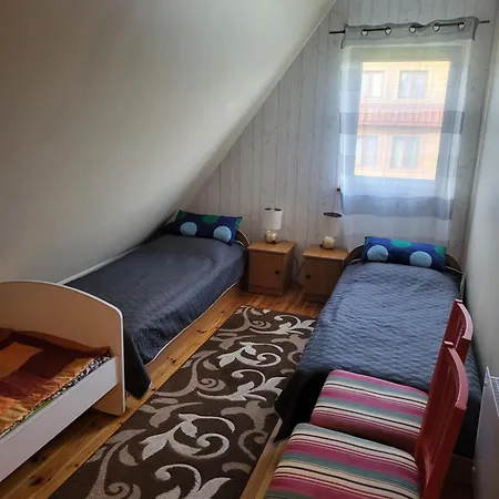 Dom Nad Jeziorem Orzyskim 펜션 *